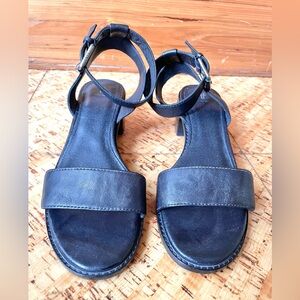 Frye Black Leather Strappy Sandals